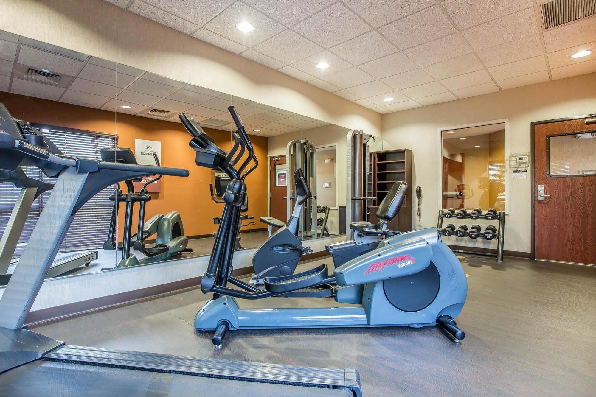 Comfort Suites Ontario Airport Convention Center Экстерьер фото