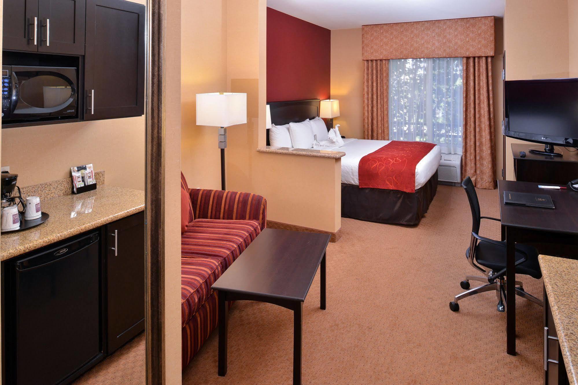 Comfort Suites Ontario Airport Convention Center Экстерьер фото